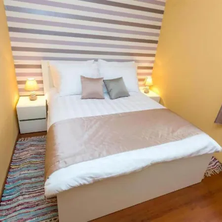 Four Bedroom With Pool And Sea View וילה